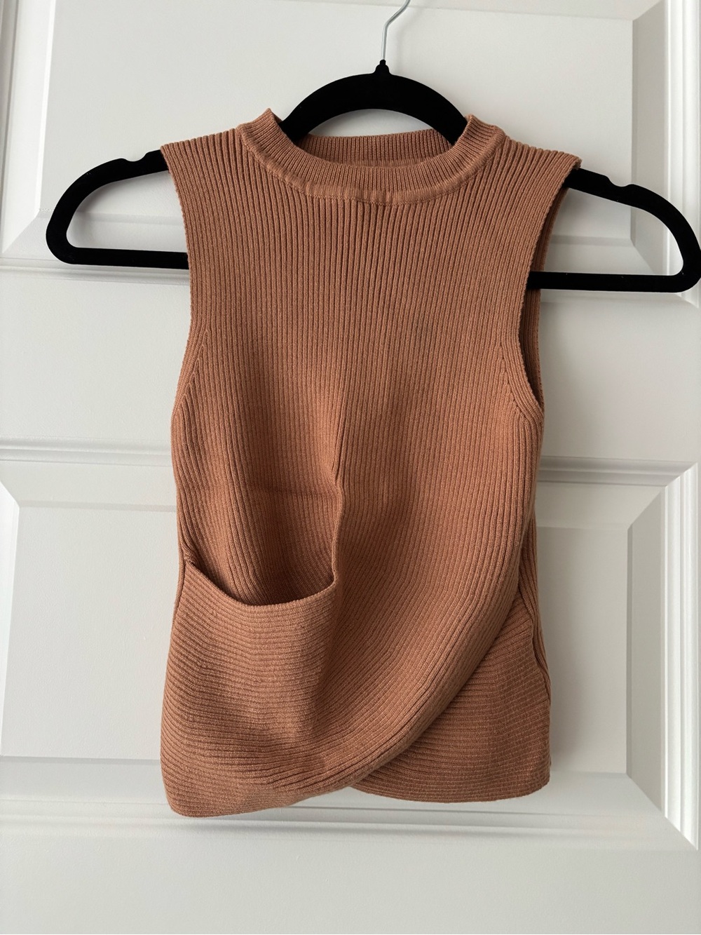 SHEIN Camel Ribbed Mock Neck Sleeveless Top Size M/6